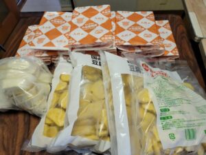 フードパントリー(8月5日 6日) (2)